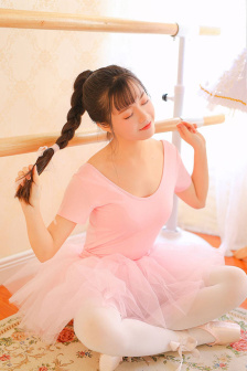 泰国哺乳标清_标清