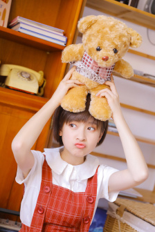 小泽菜穗